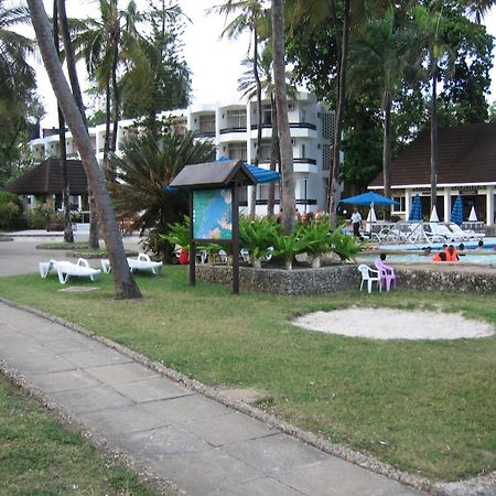 Kenya Bay Beach Hotel 밤부리 외부 사진